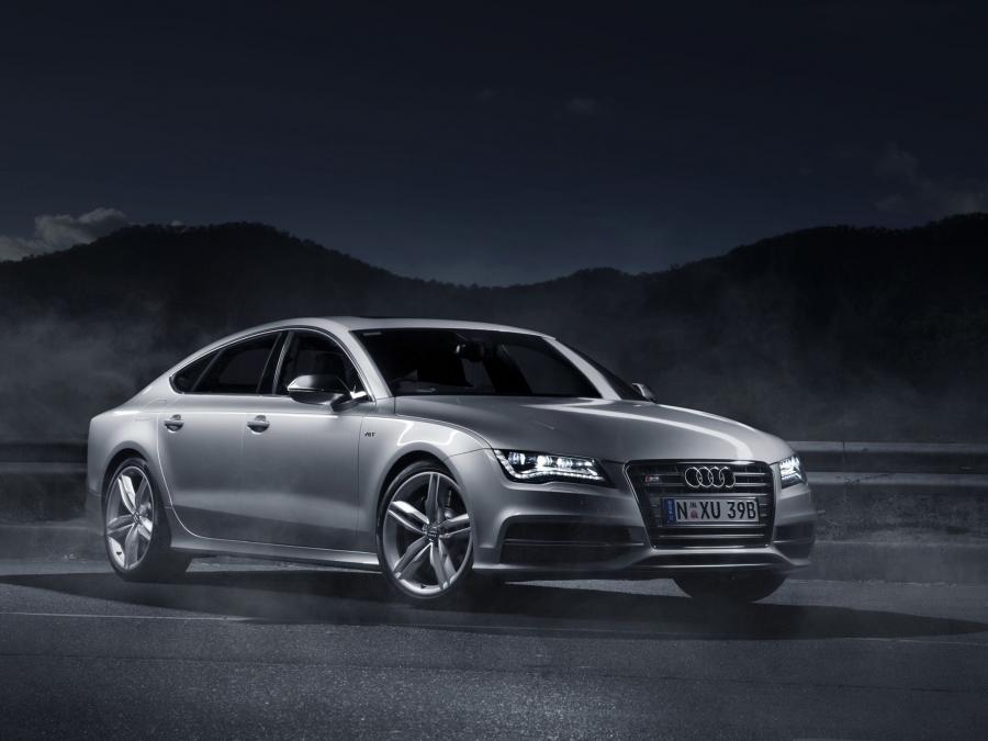  Audi S7 Sportback 2012 года  (AU) (фото 5 из 9)